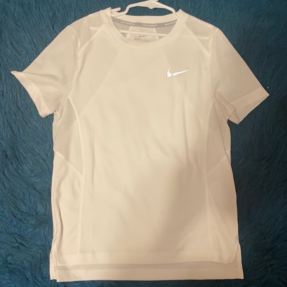 White Nike top XS